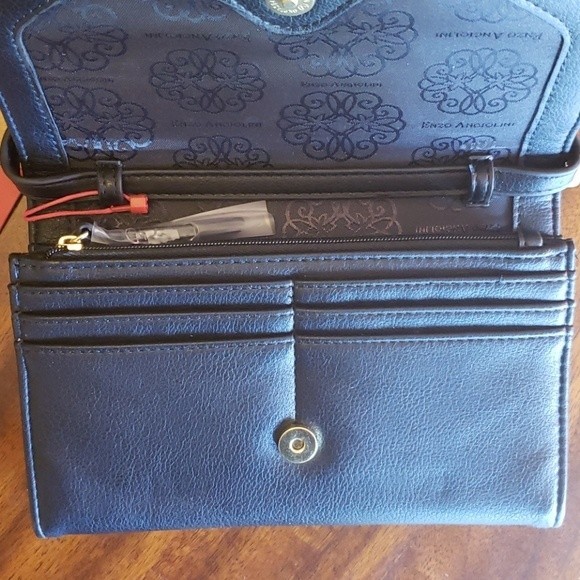 NWT Enzo Angiolini Sleek Matte Black wallet Cross Body Purse Gold Detail - Picture 3 of 10